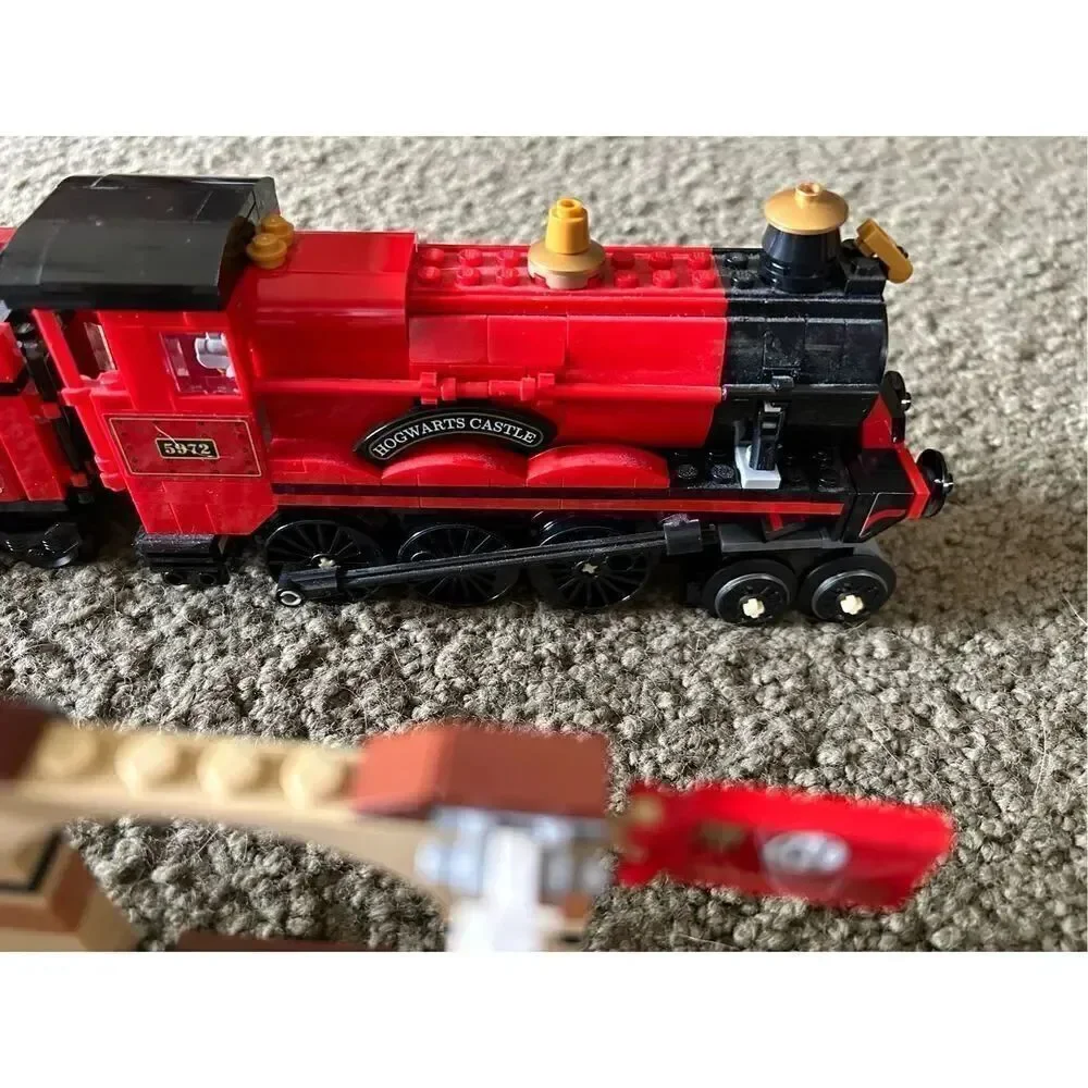 Lego 75955 Hogwart’s Express Harry Potter Retired Set